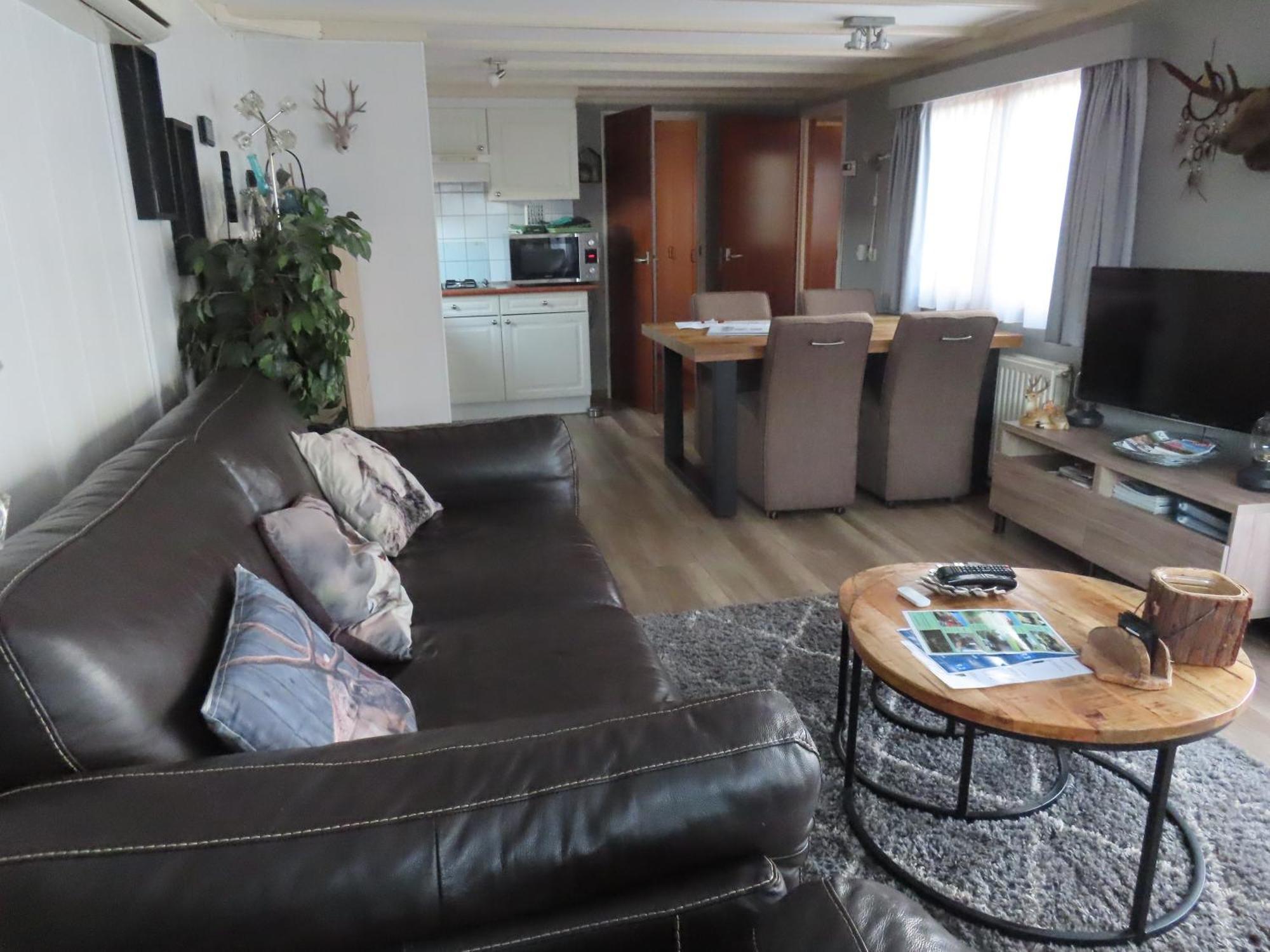 Veluwe Park Reewold Chalet Eclipse พุทเทิน ภายนอก รูปภาพ